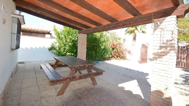 Сasa de vacaciones Villa Casas Paqui Y Pablo Con Piscina Compartida En Conil Conil De La Frontera España
